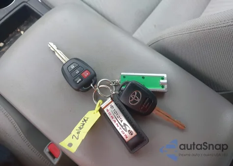 2015 Toyota Camry Le из США, поврежденный, VIN 4T4BF1FK7FR451743